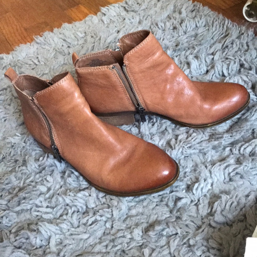 Leather boots